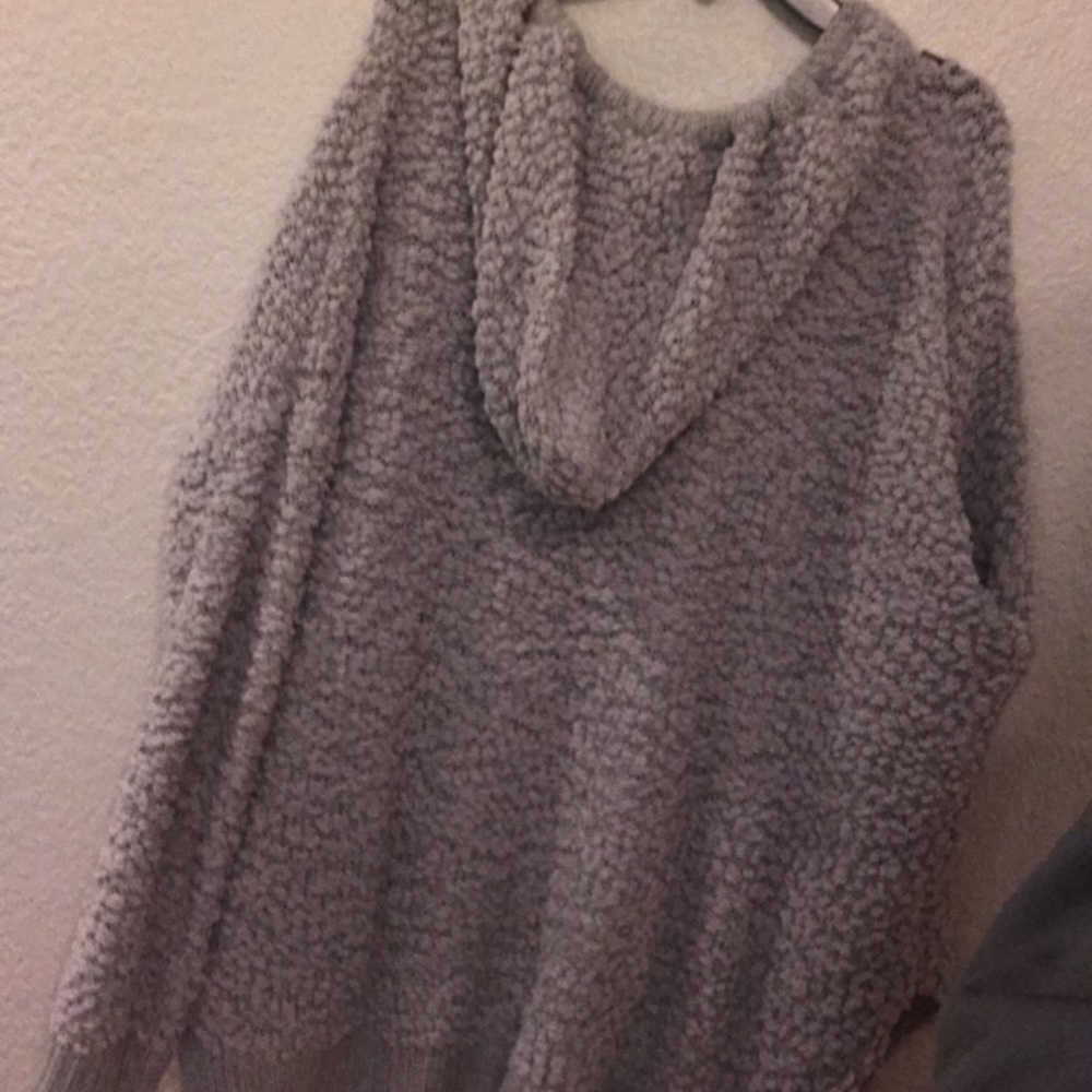 Gray hoodie